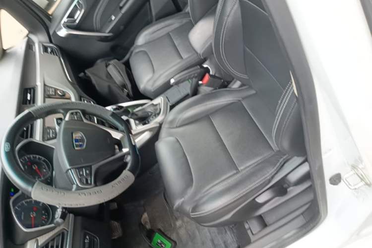 Used Geely Auto Vision X3 2017 1.5L Automatic Luxury Model Left Front Seat
