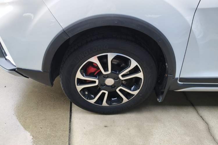 Used Geely Auto Vision X3 2017 1.5L Manual Luxury Model Left Front Wheel Hub