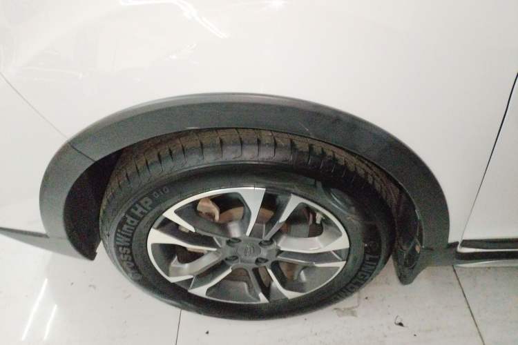 Used Geely Auto Vision X3 2017 1.5L Automatic Elite Model Left Front Wheel Hub