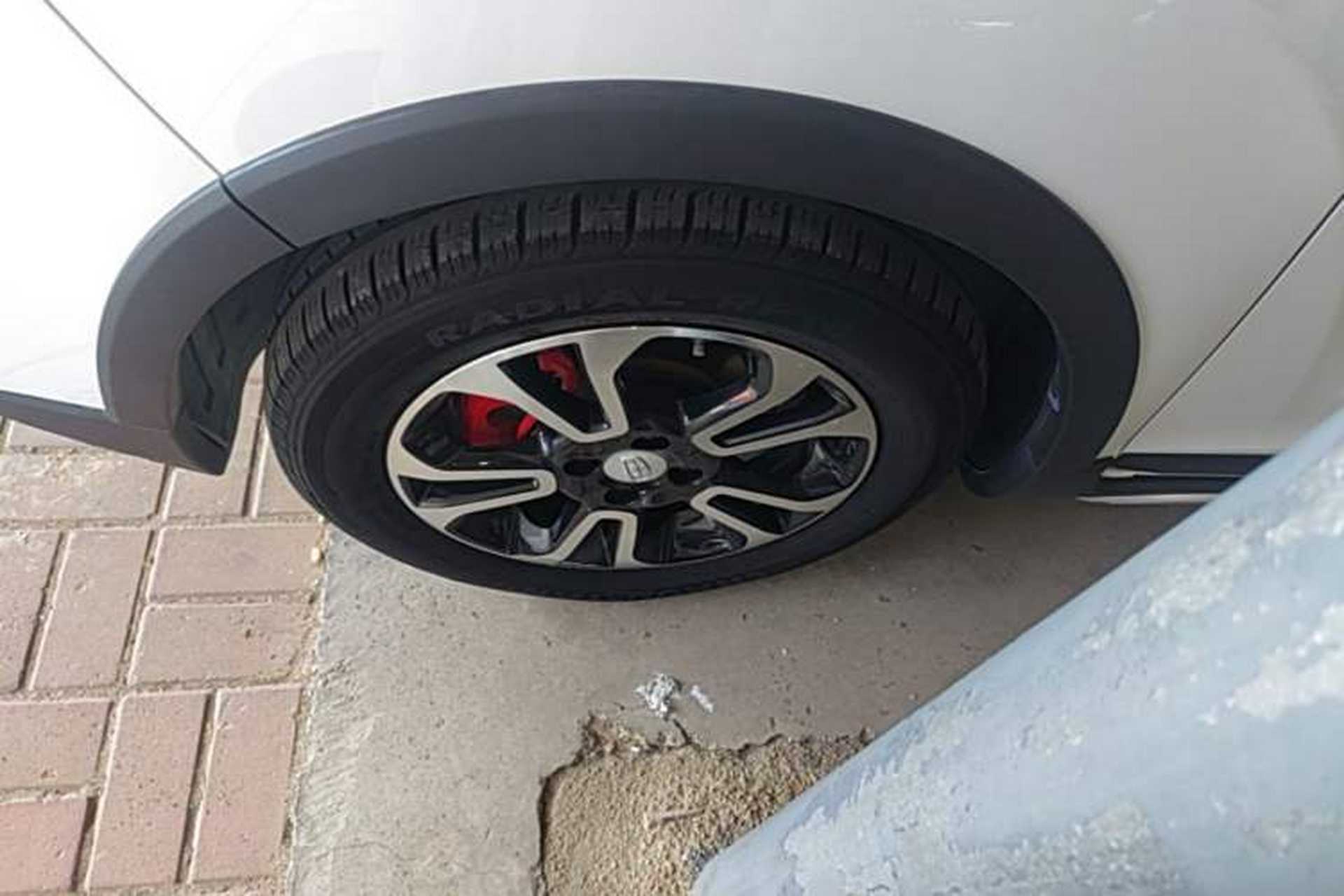 Used Geely Auto Vision X3 2017 1.5L Automatic Luxury Model Left Front Wheel Hub