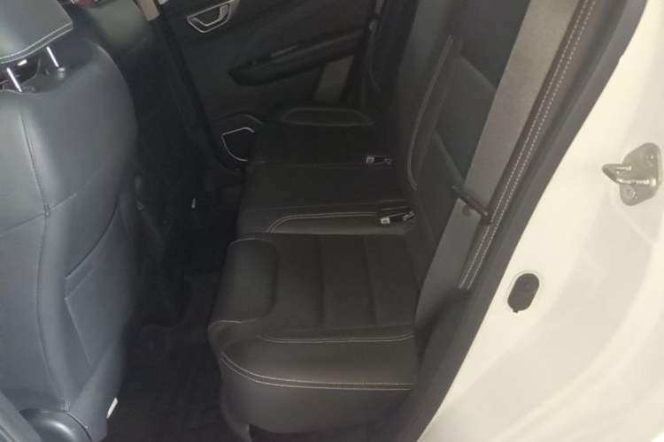 Used Geely Auto Vision X3 2017 1.5L Automatic Elite Model Left Rear Seat