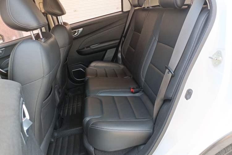 Used Geely Auto Vision X3 2017 1.5L Manual Luxury Model Left Rear Seat