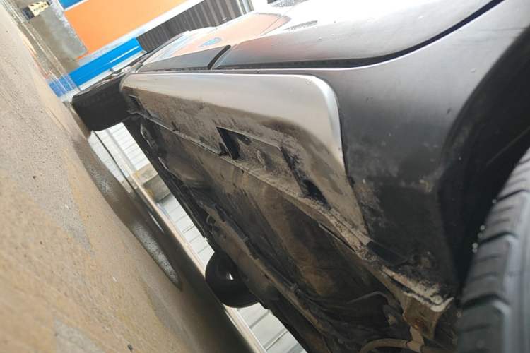 Used Geely Auto Vision X3 2017 1.5L Automatic Luxury Model Left Side Sill
