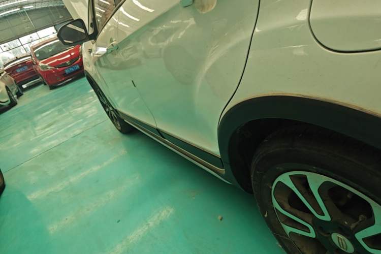 Used Geely Auto Vision X3 2017 1.5L Automatic Luxury Model Left Side Sill