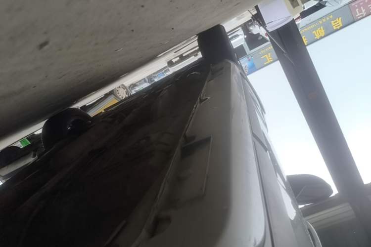 Used Geely Auto Vision X3 2017 1.5L Manual Luxury Model Left Side Sill