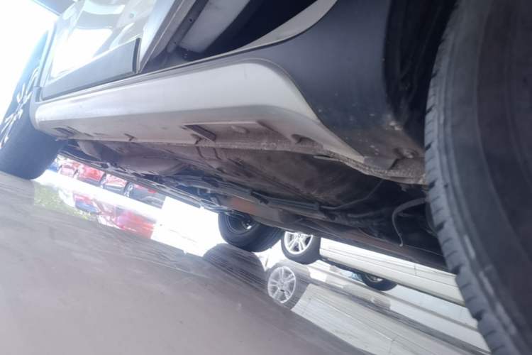 Used Geely Auto Vision X3 2017 1.5L Automatic Elite Model Left Side Sill