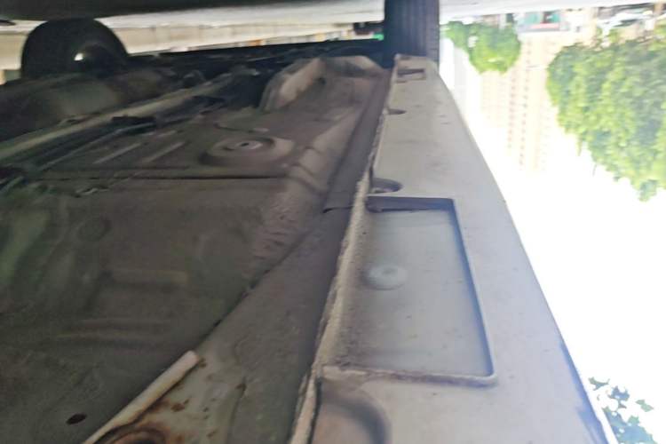 Used Geely Auto Vision X3 2017 1.5L Automatic Elite Model Left Side Sill