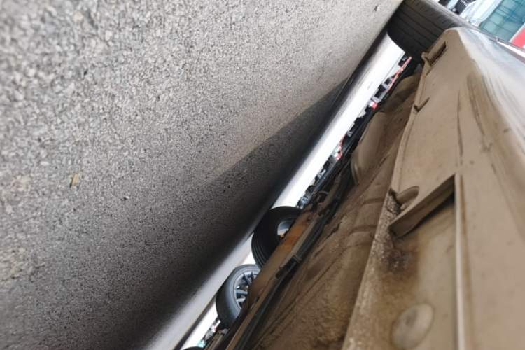 Used Geely Auto Vision X3 2017 1.5L Automatic Luxury Model Left Side Sill