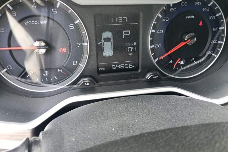 Used Geely Auto Vision X3 2017 1.5L Automatic Elite Model Odometer Close Up