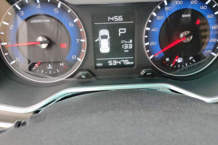 Used Geely Auto Vision X3 2017 1.5L Automatic Elite Model Odometer Close Up