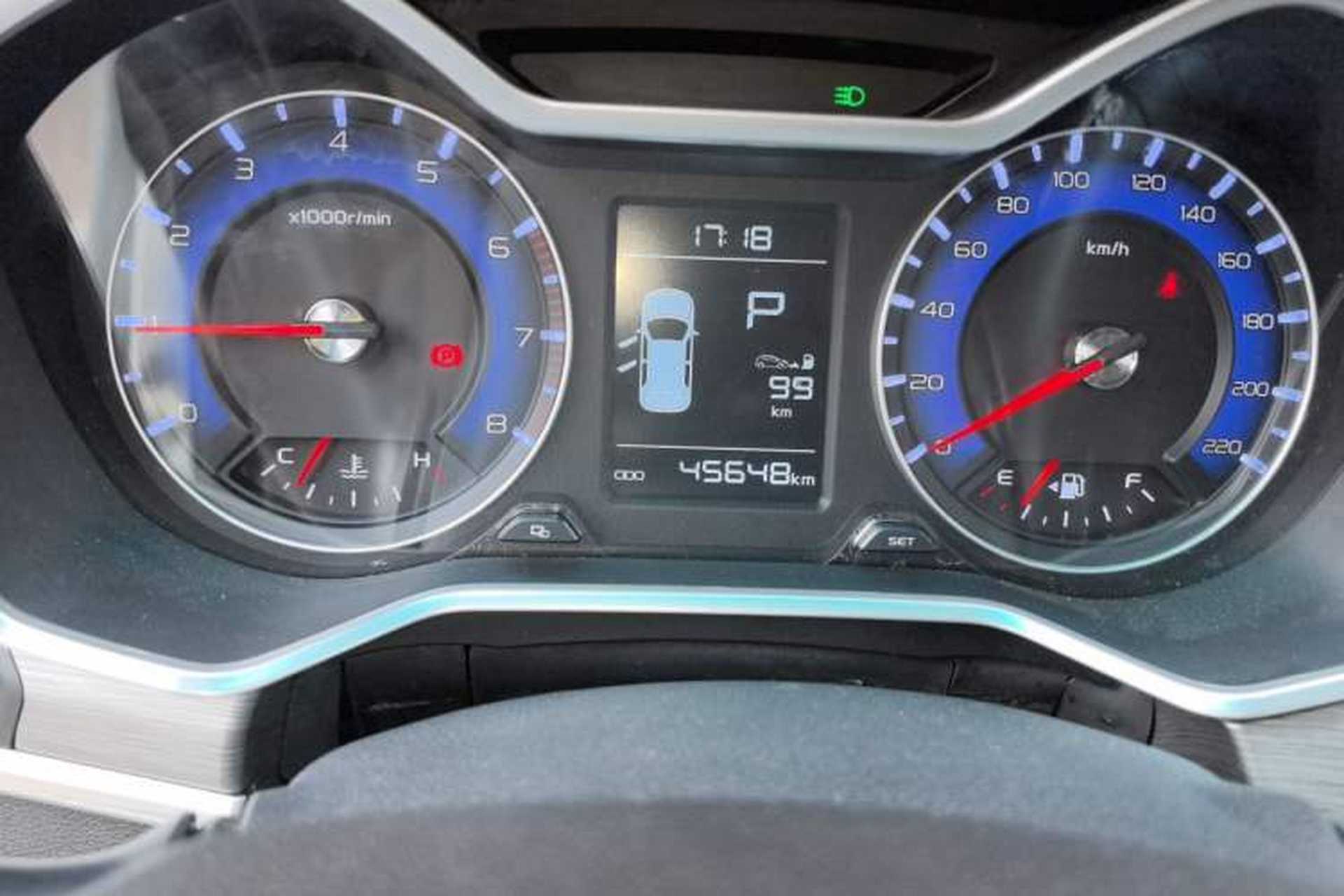 Used Geely Auto Vision X3 2017 1.5L Automatic Elite Model Odometer Close Up