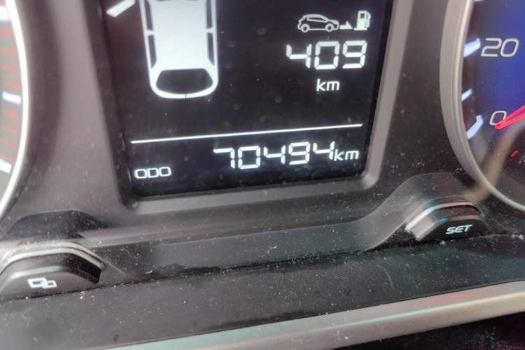 Used Geely Auto Vision X3 2017 1.5L Manual Elite Model Odometer Close Up