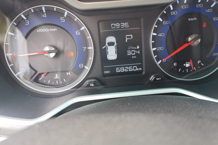 Used Geely Auto Vision X3 2017 1.5L Automatic Elite Model Odometer Close Up