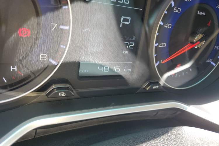 Used Geely Auto Vision X3 2017 1.5L Automatic Luxury Model Odometer Close Up