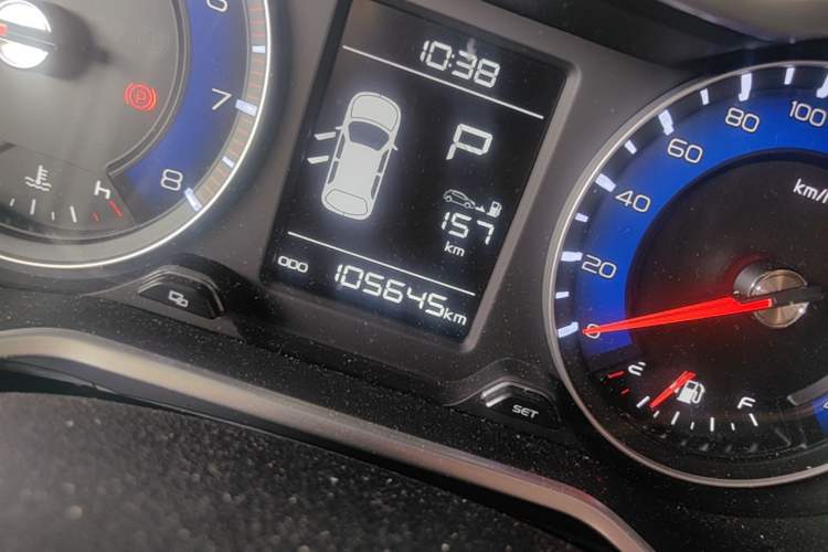 Used Geely Auto Vision X3 2017 1.5L Automatic Elite Model Odometer Close Up