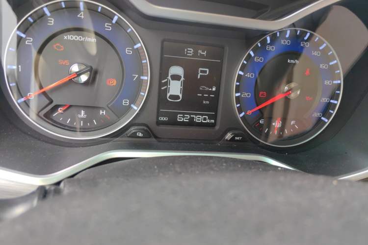 Used Geely Auto Vision X3 2017 1.5L Automatic Elite Model Odometer Close Up