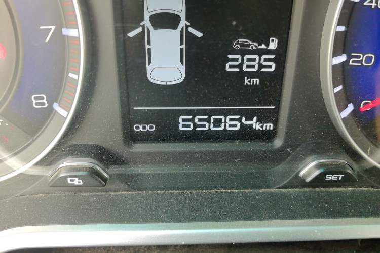 Used Geely Auto Vision X3 2017 1.5L Manual Luxury Model Odometer Close Up