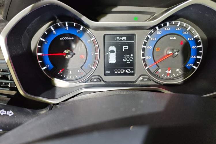 Used Geely Auto Vision X3 2017 1.5L Automatic Elite Model Odometer Close Up