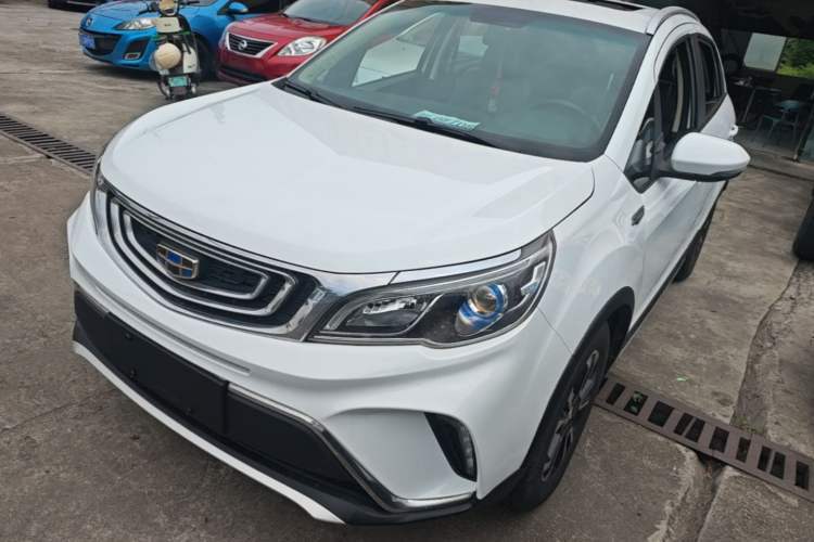 Used Geely Auto Vision X3 2017 1.5L Automatic Luxury Model Guazi used car, China used car export, Used car for sale, Used cars, Cheapest cars for sale