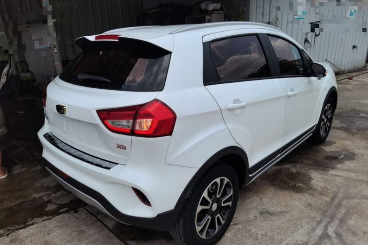 Used Geely Auto Vision X3 2017 1.5L Manual Elite Model Rear Right 45 Deg