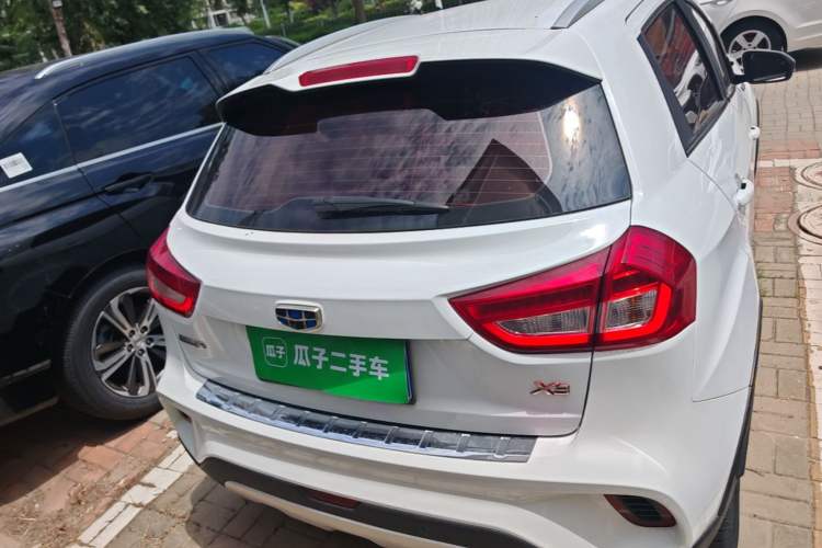 Used Geely Auto Vision X3 2017 1.5L Manual Elite Model Rear