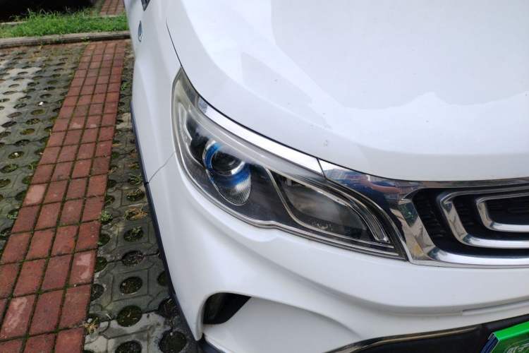 Used Geely Auto Vision X3 2017 1.5L Manual Luxury Model Right Front Headlight