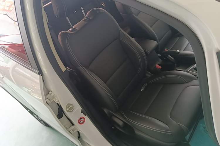 Used Geely Auto Vision X3 2017 1.5L Automatic Elite Model Right Front Seat
