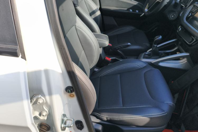 Used Geely Auto Vision X3 2017 1.5L Manual Elite Model Right Front Seat