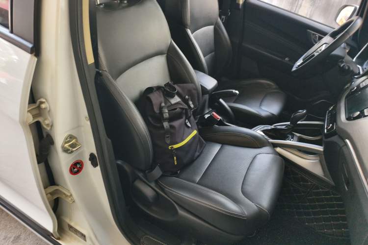 Used Geely Auto Vision X3 2017 1.5L Automatic Luxury Model Right Front Seat