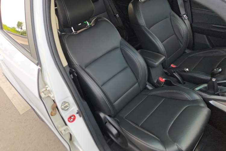 Used Geely Auto Vision X3 2017 1.5L Manual Elite Model Right Front Seat