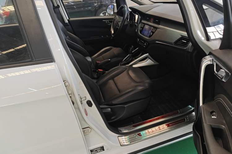 Used Geely Auto Vision X3 2017 1.5L Automatic Elite Model Right Front Seat