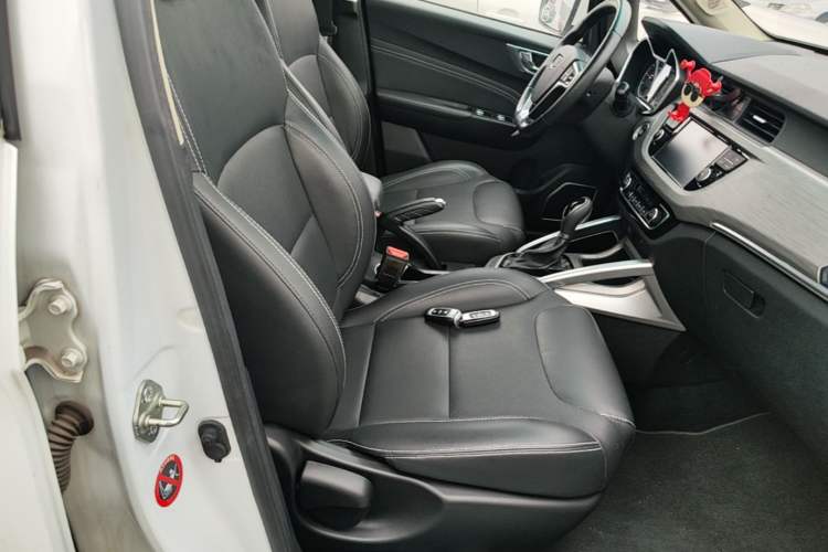Used Geely Auto Vision X3 2017 1.5L Automatic Elite Model Right Front Seat