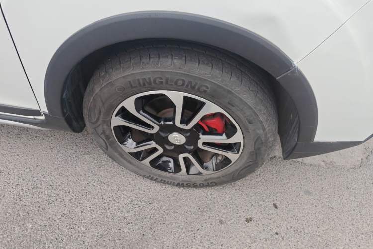 Used Geely Auto Vision X3 2017 1.5L Manual Luxury Model Right Front Wheel Hub