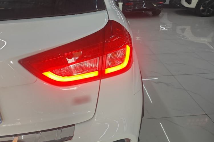 Used Geely Auto Vision X3 2017 1.5L Automatic Luxury Model Right Rear Taillight