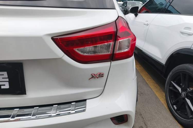 Used Geely Auto Vision X3 2017 1.5L Automatic Luxury Model Right Rear Taillight