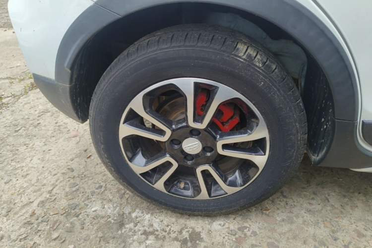Used Geely Auto Vision X3 2017 1.5L Automatic Luxury Model Right Rear Wheel Hub