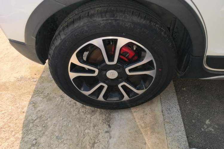 Used Geely Auto Vision X3 2017 1.5L Automatic Luxury Model Right Rear Wheel Hub