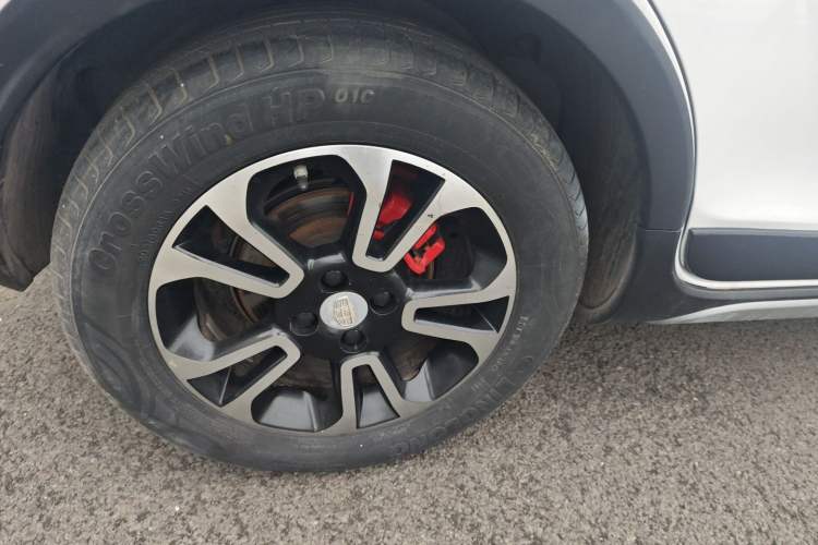 Used Geely Auto Vision X3 2017 1.5L Automatic Luxury Model Right Rear Wheel Hub