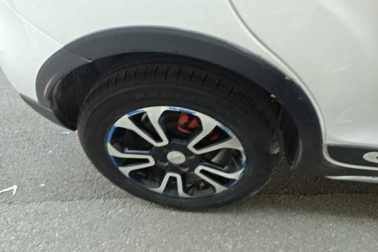 Used Geely Auto Vision X3 2017 1.5L Manual Luxury Model Right Rear Wheel Hub