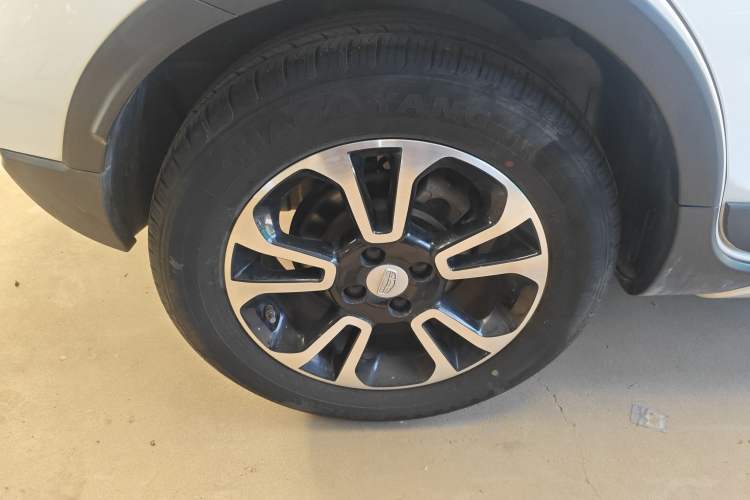 Used Geely Auto Vision X3 2017 1.5L Manual Elite Model Right Rear Wheel Hub
