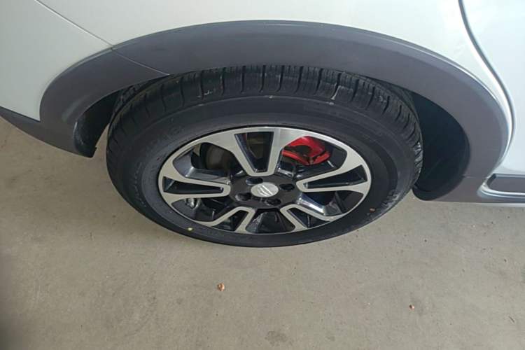 Used Geely Auto Vision X3 2017 1.5L Automatic Luxury Model Right Rear Wheel Hub
