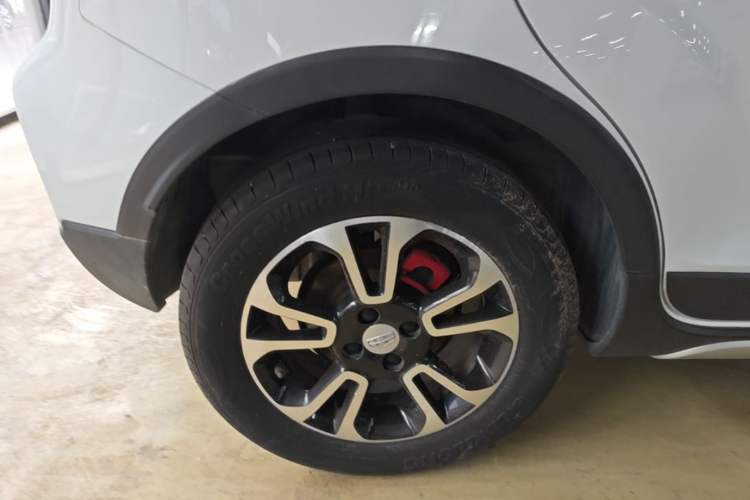 Used Geely Auto Vision X3 2017 1.5L Automatic Luxury Model Right Rear Wheel Hub