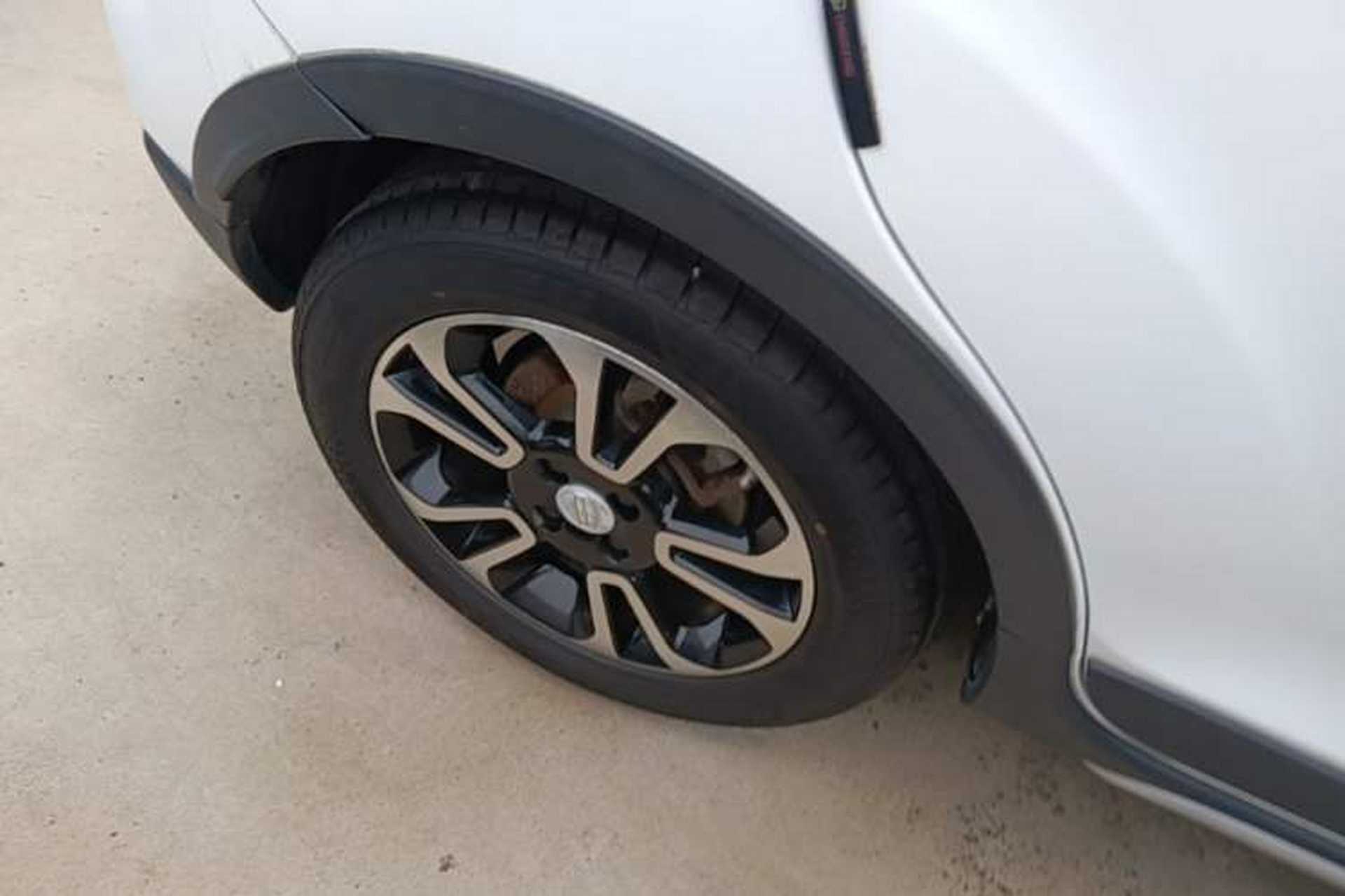 Used Geely Auto Vision X3 2017 1.5L Automatic Elite Model Right Rear Wheel Hub