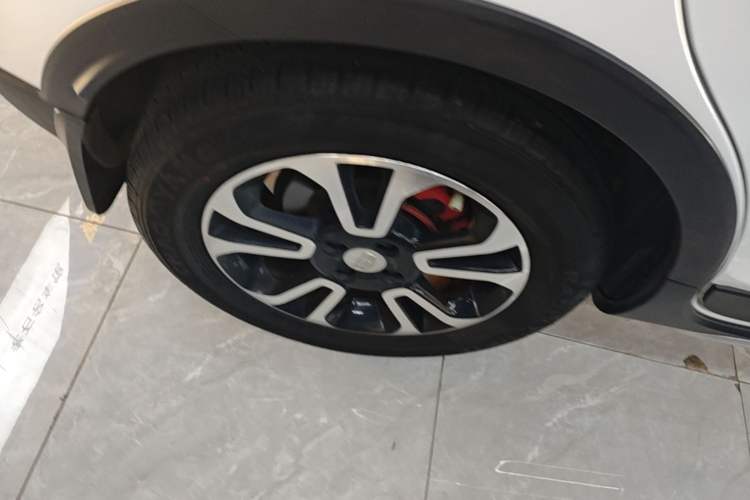 Used Geely Auto Vision X3 2017 1.5L Automatic Luxury Model Right Rear Wheel Hub
