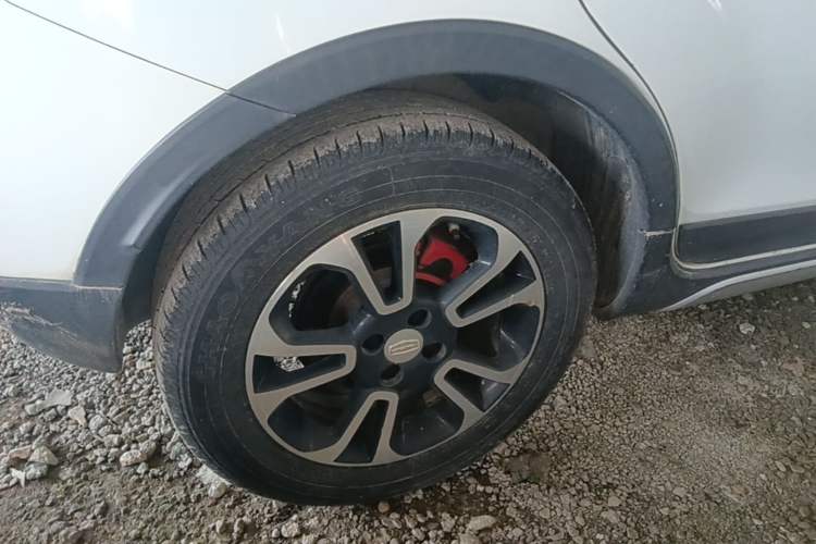 Used Geely Auto Vision X3 2017 1.5L Automatic Luxury Model Right Rear Wheel Hub