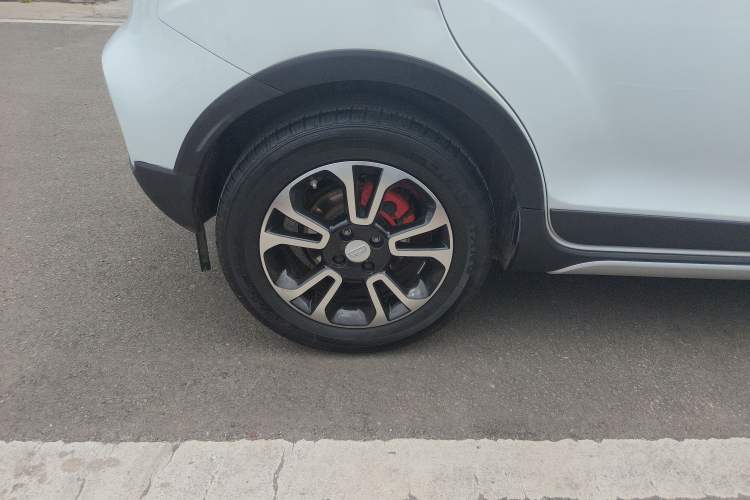 Used Geely Auto Vision X3 2017 1.5L Manual Luxury Model Right Rear Wheel Hub