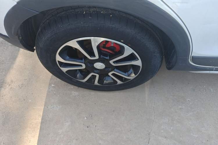 Used Geely Auto Vision X3 2017 1.5L Manual Luxury Model Right Rear Wheel Hub