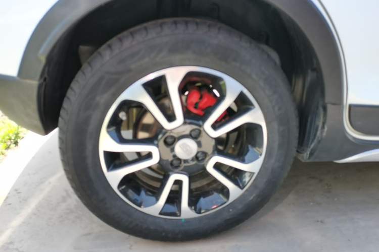 Used Geely Auto Vision X3 2017 1.5L Automatic Luxury Model Right Rear Wheel Hub