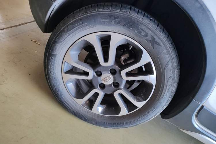 Used Geely Auto Vision X3 2017 1.5L Manual Elite Model Right Rear Wheel Hub