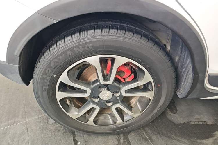 Used Geely Auto Vision X3 2017 1.5L Manual Luxury Model Right Rear Wheel Hub